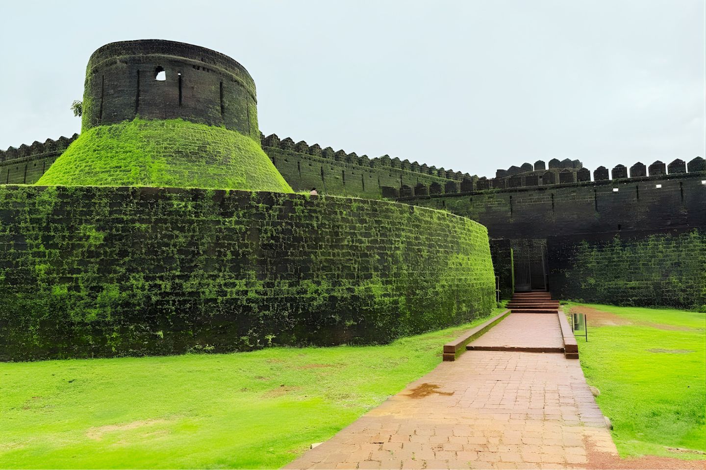 Mirjan Fort Gokarna